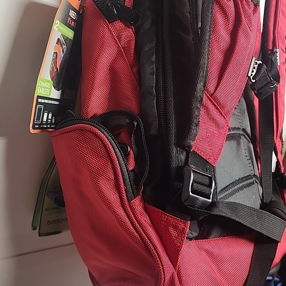 FUL Powerbag Red Backpack with Black Accents NWT Great Gift Need Power? - Picture 6 of 16